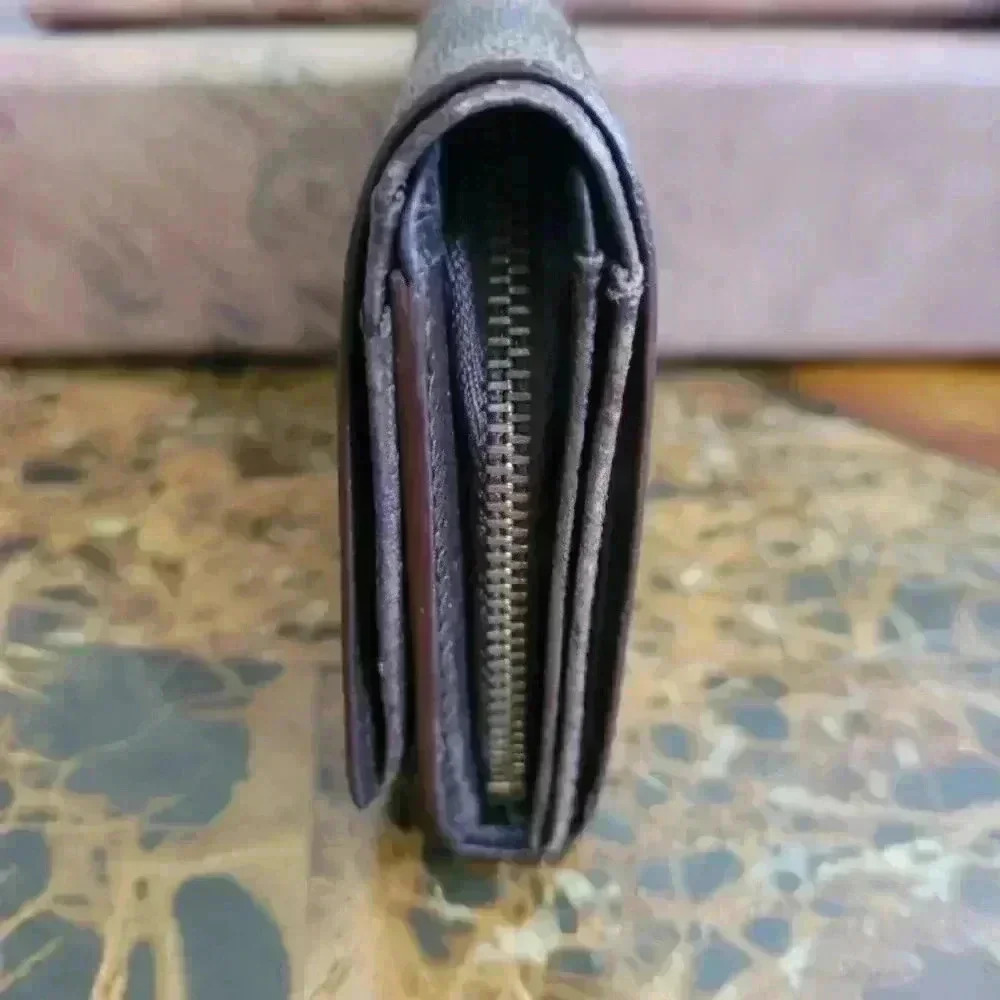 Louis Vuitton Damier Ebene - Picture 5 of 10